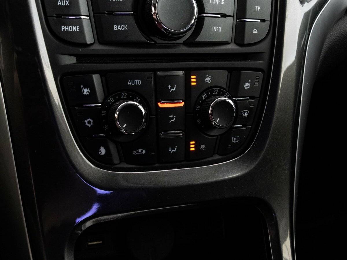 Купить Opel Astra с пробегом. Фото: #13