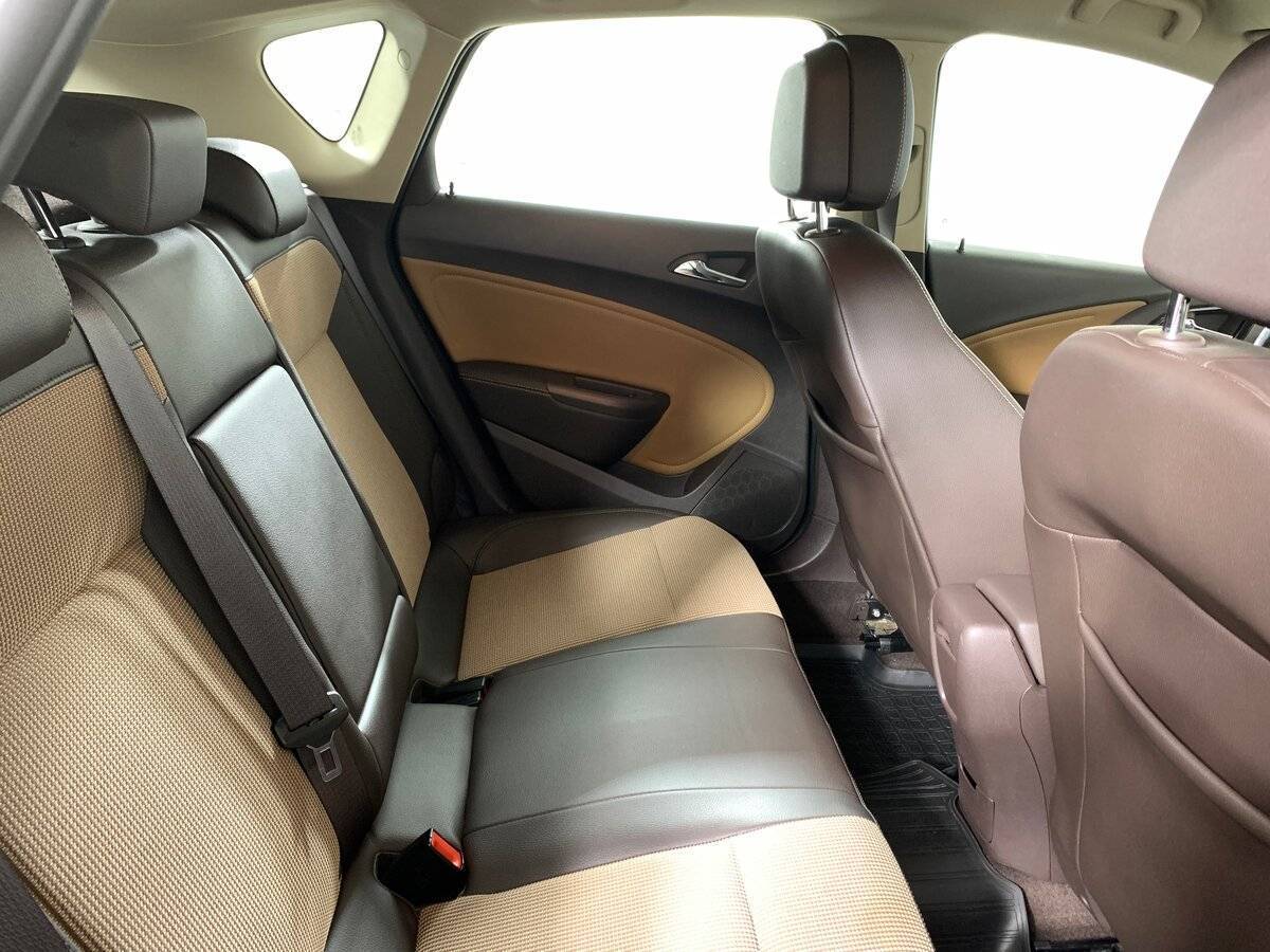 Купить Opel Astra с пробегом. Фото: #15