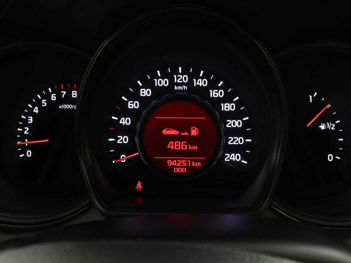 Купить Kia Ceed с пробегом. Фото: #10