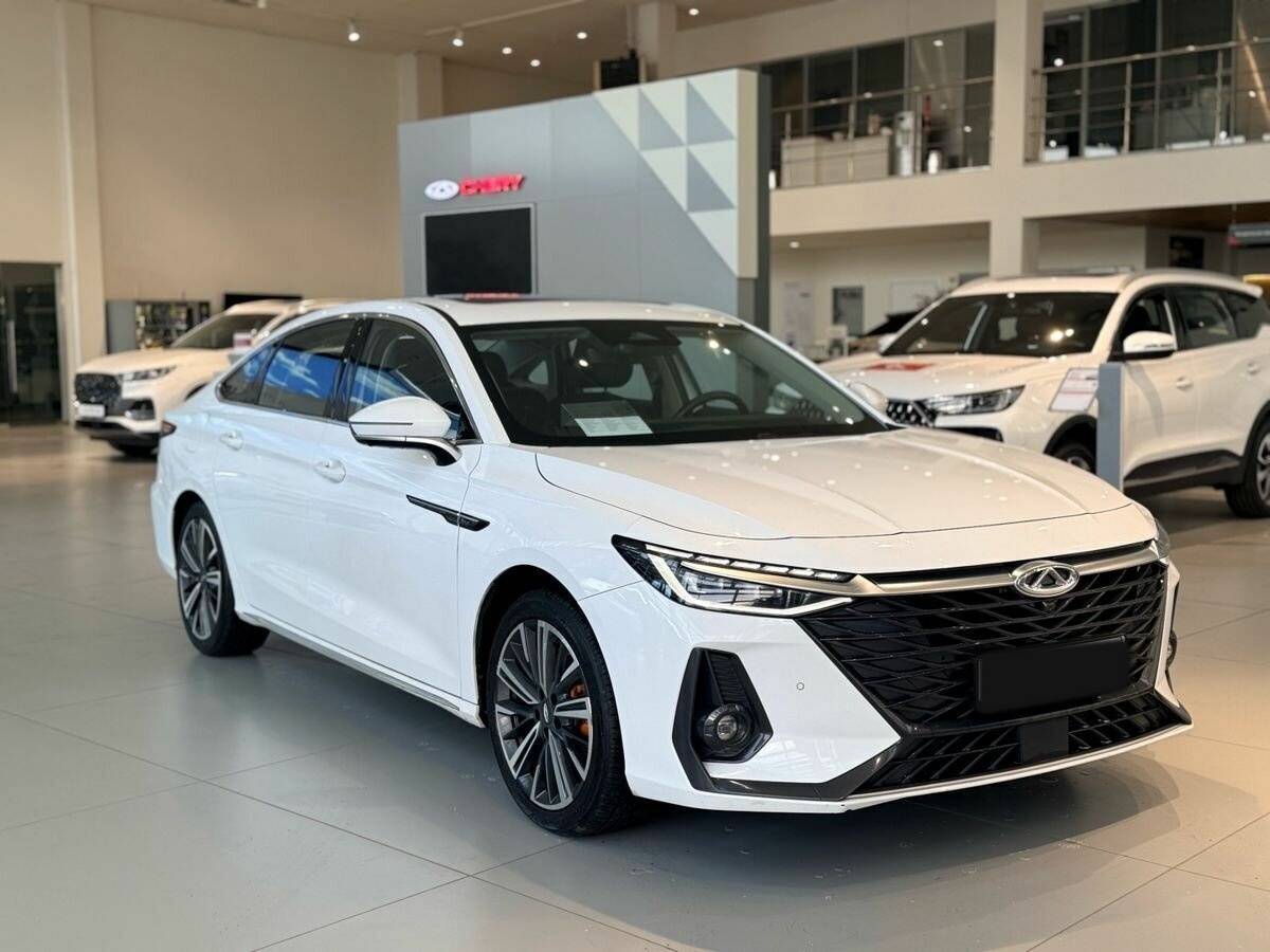 Купить Chery Arrizo 8 с пробегом. Фото: #10