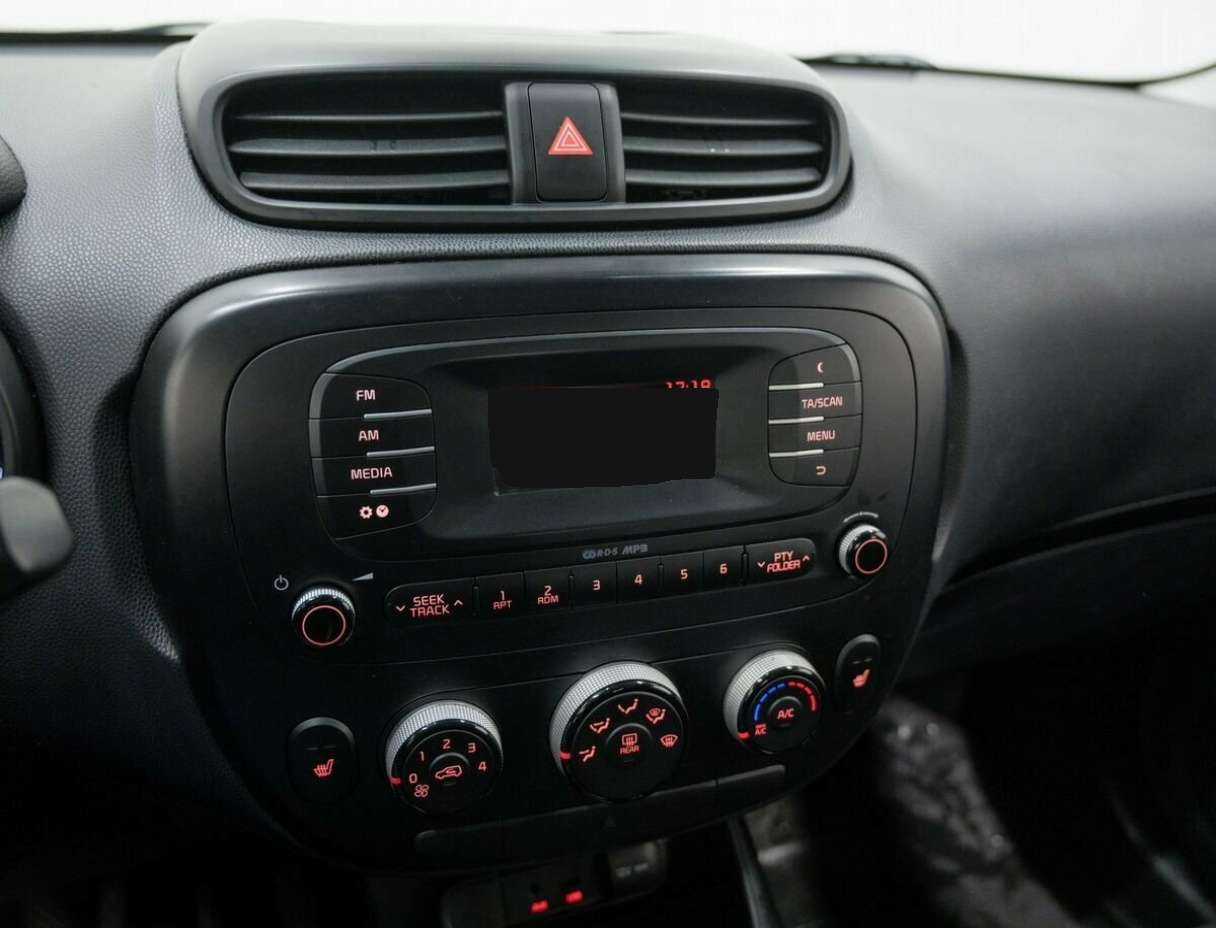 Купить Kia Soul с пробегом. Фото: #21