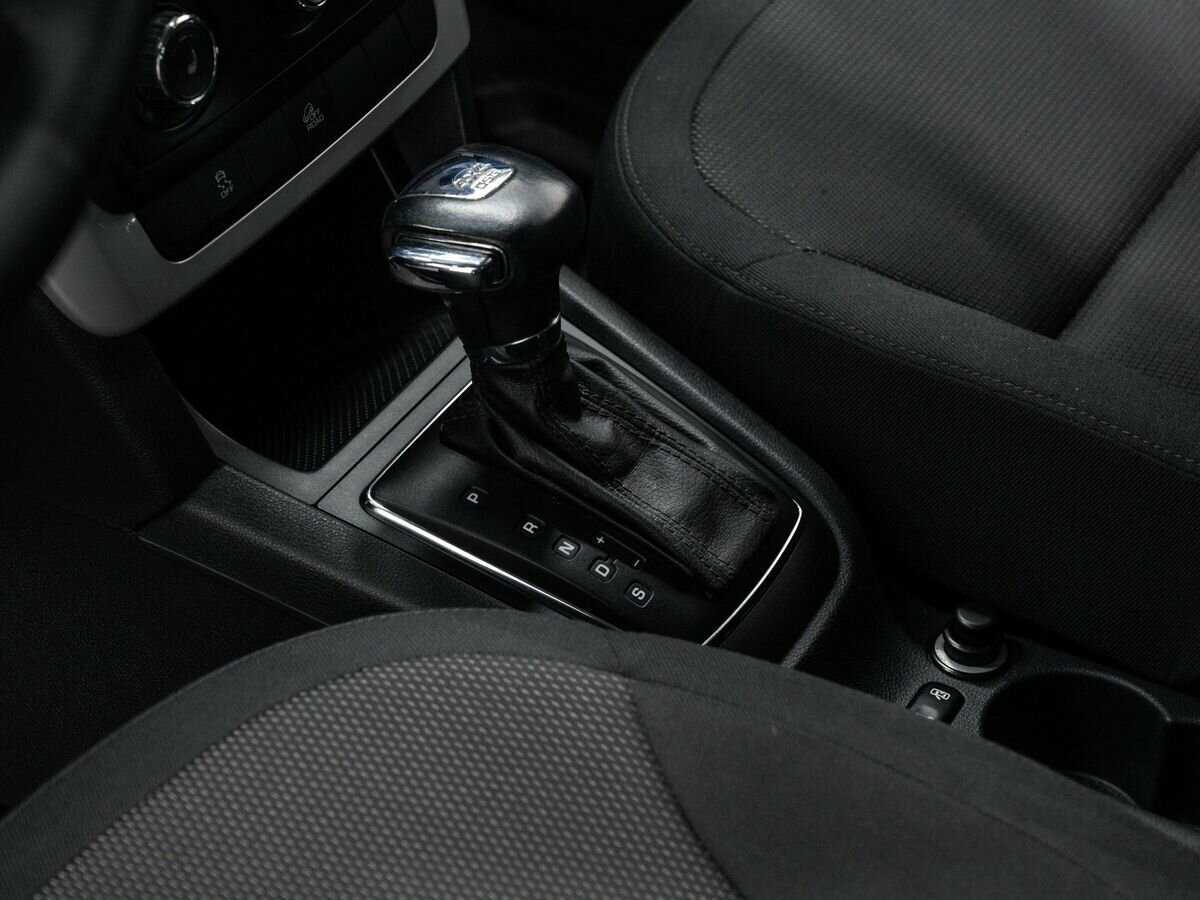 Купить Skoda Yeti с пробегом. Фото: #15