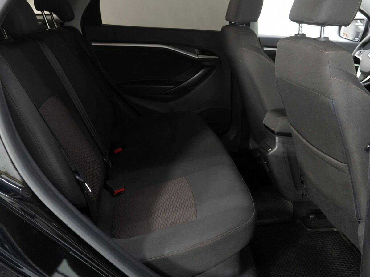 Купить Lada (ВАЗ) Vesta с пробегом. Фото: #9