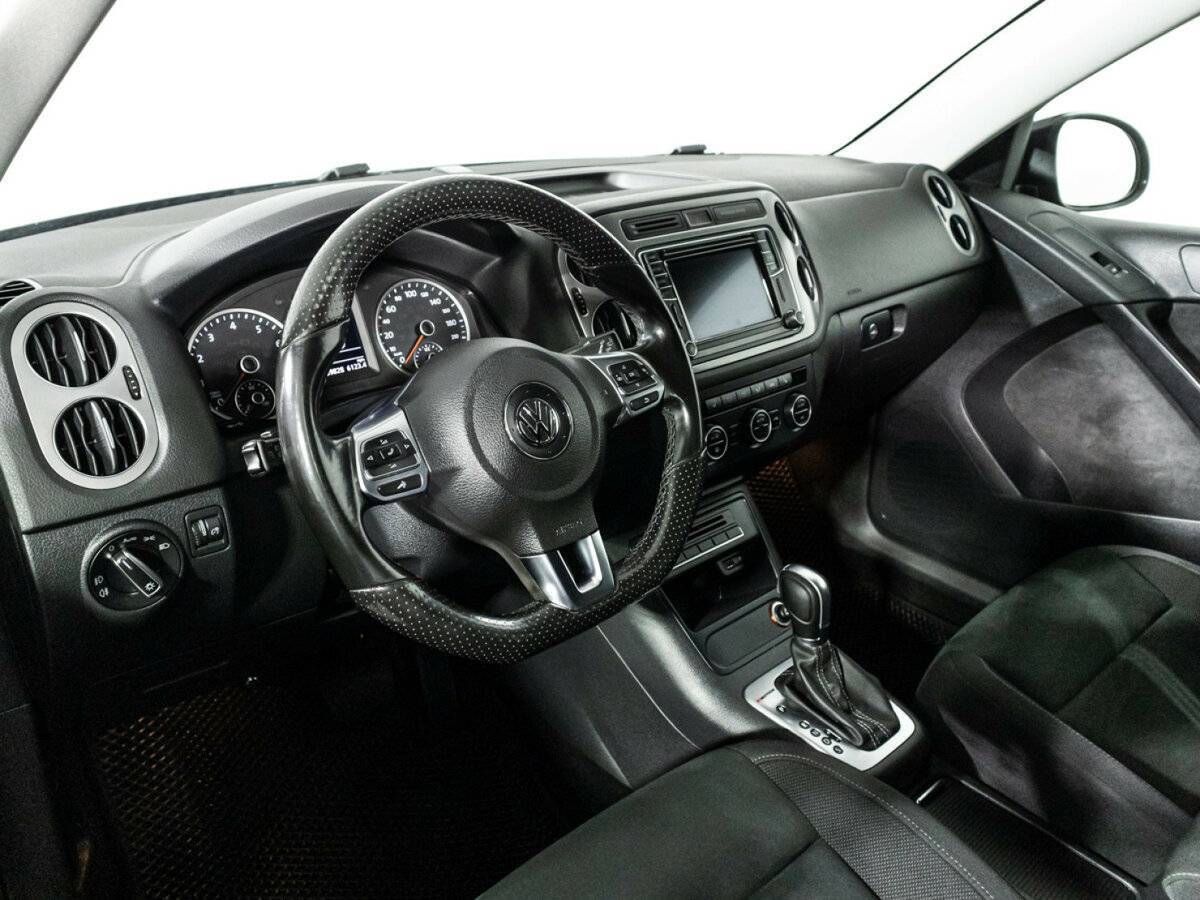 Купить Volkswagen Tiguan с пробегом. Фото: #10