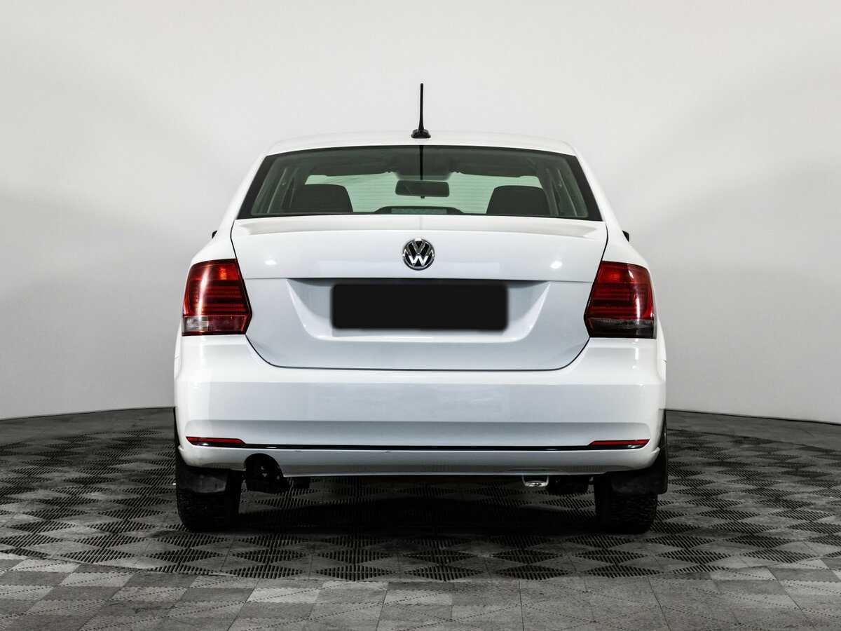 Купить Volkswagen Polo с пробегом. Фото: #4
