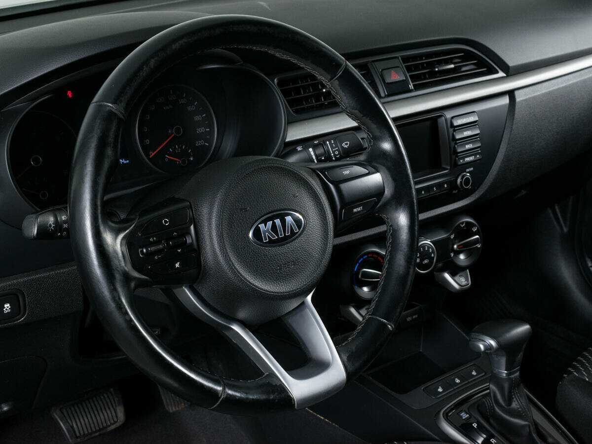 Купить Kia Rio с пробегом. Фото: #13