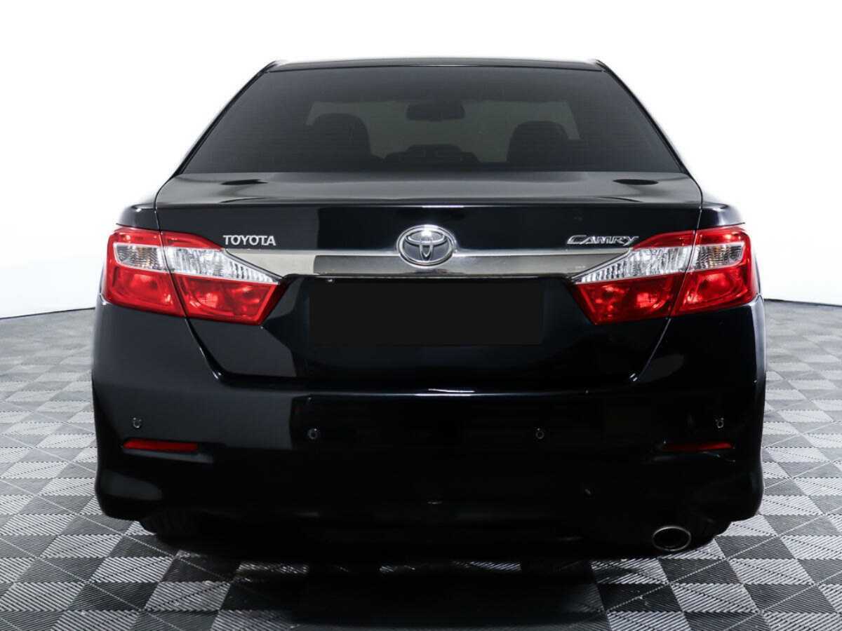 Купить Toyota Camry с пробегом. Фото: #5