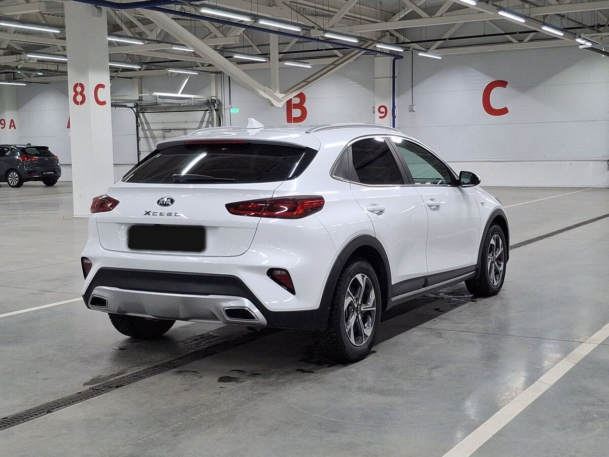 Купить Kia XCeed с пробегом. Фото: #4