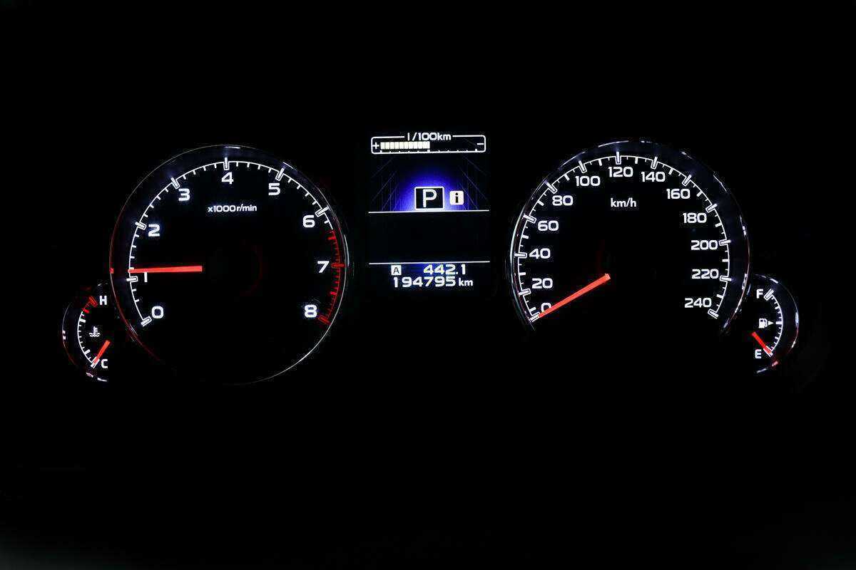 Купить Subaru Outback с пробегом. Фото: #9