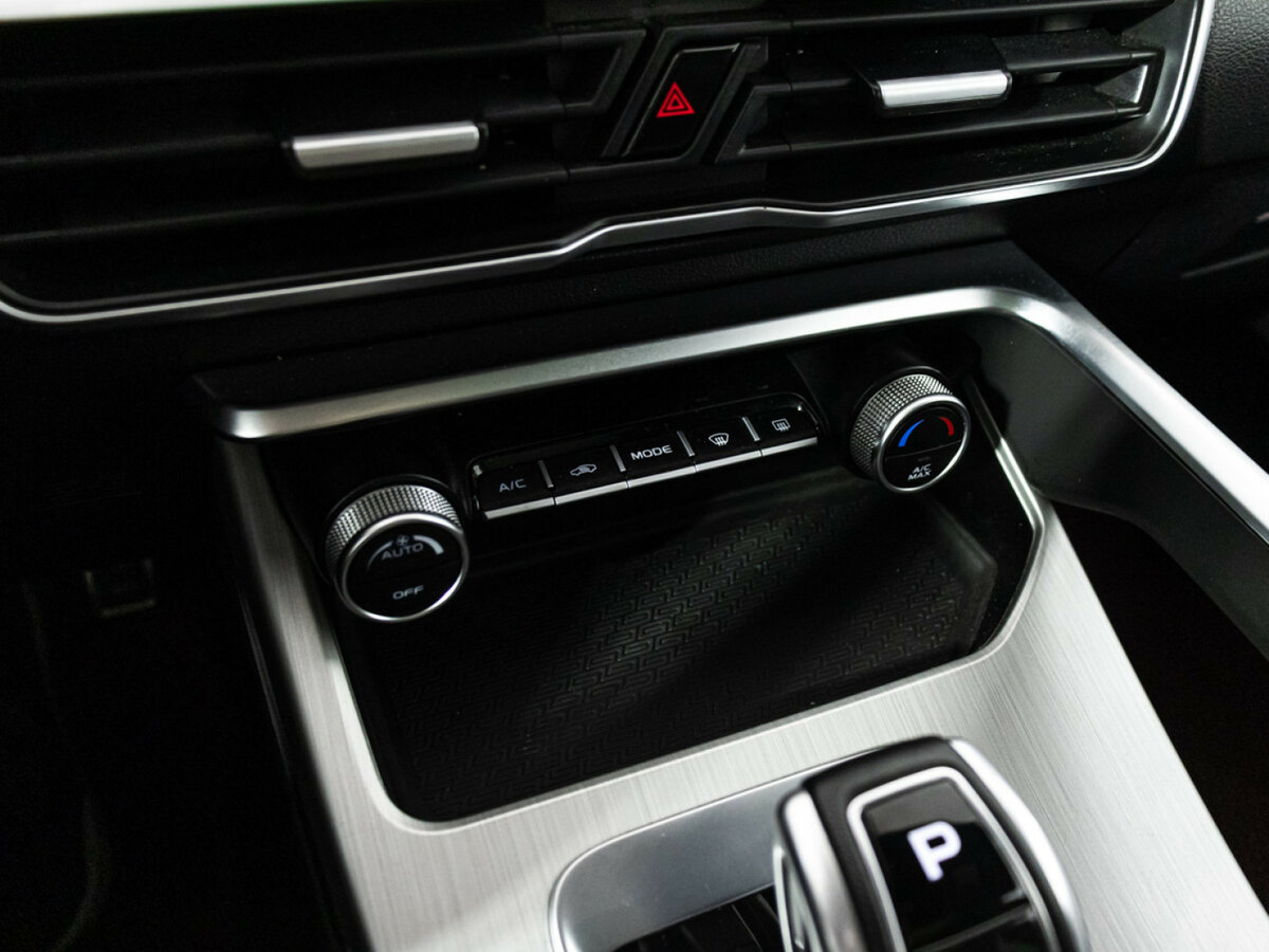 Купить Geely Coolray с пробегом. Фото: #16