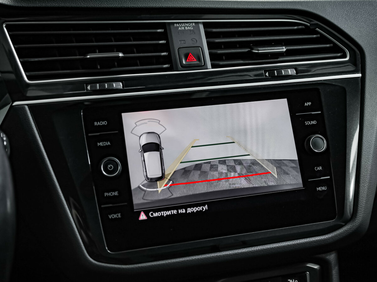 Купить Volkswagen Tiguan с пробегом. Фото: #13