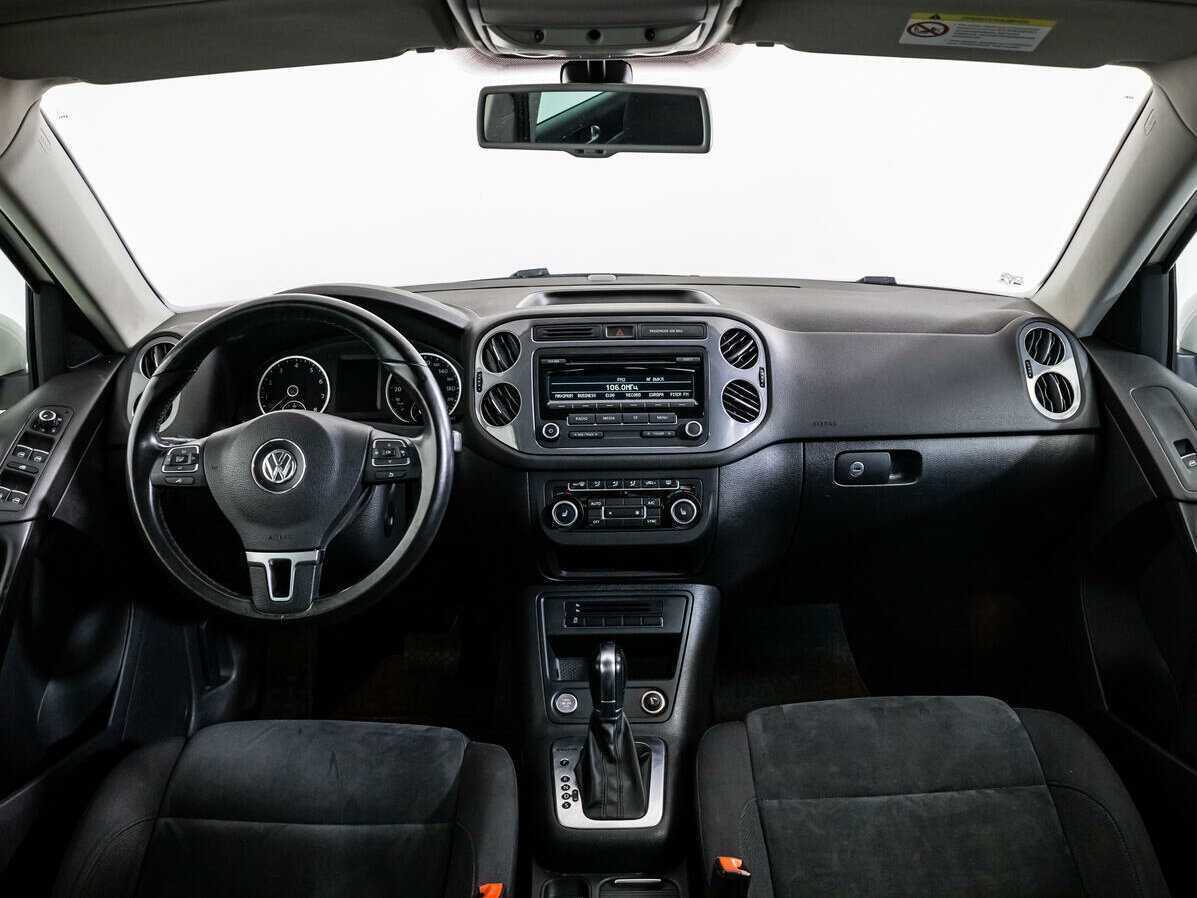 Купить Volkswagen Tiguan с пробегом. Фото: #10