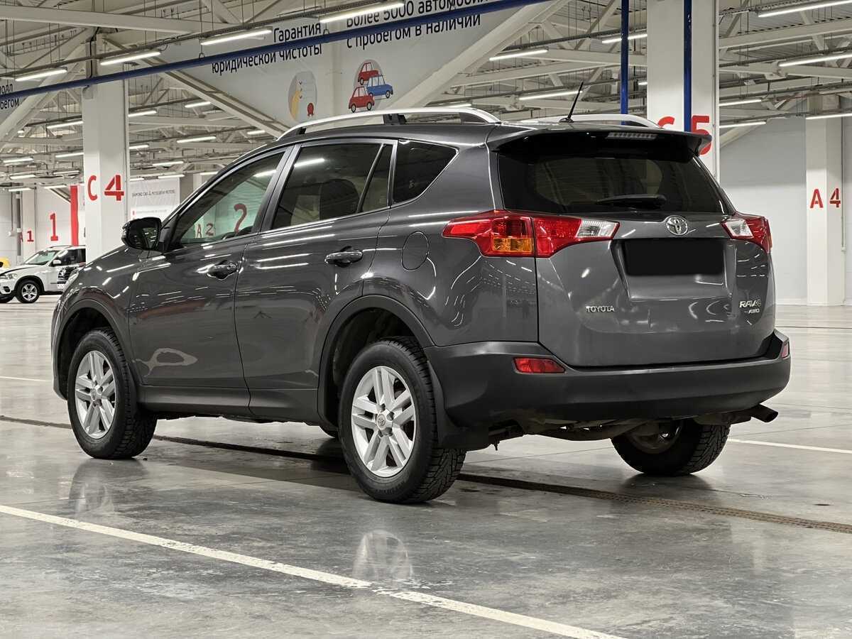 Купить Toyota RAV4 с пробегом. Фото: #6