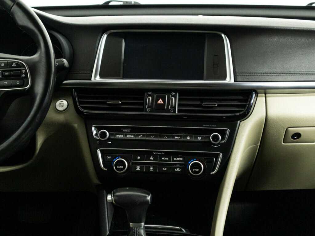 Купить Kia Optima с пробегом. Фото: #13