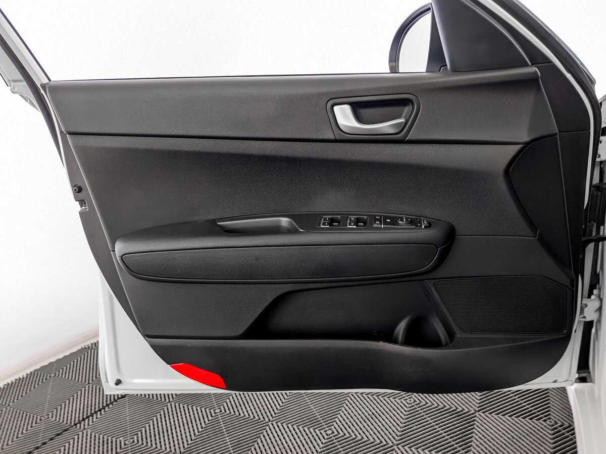 Купить Kia Optima с пробегом. Фото: #14