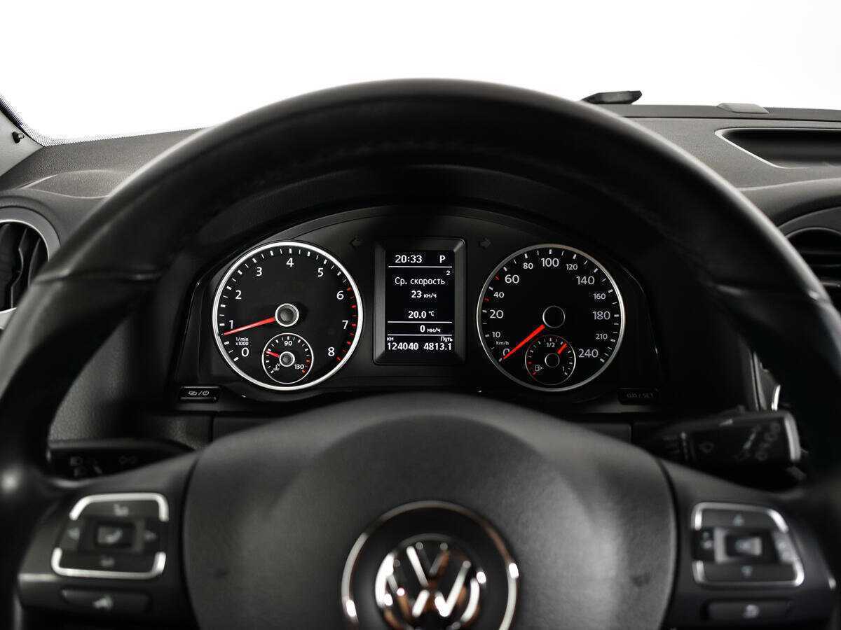 Купить Volkswagen Tiguan с пробегом. Фото: #10