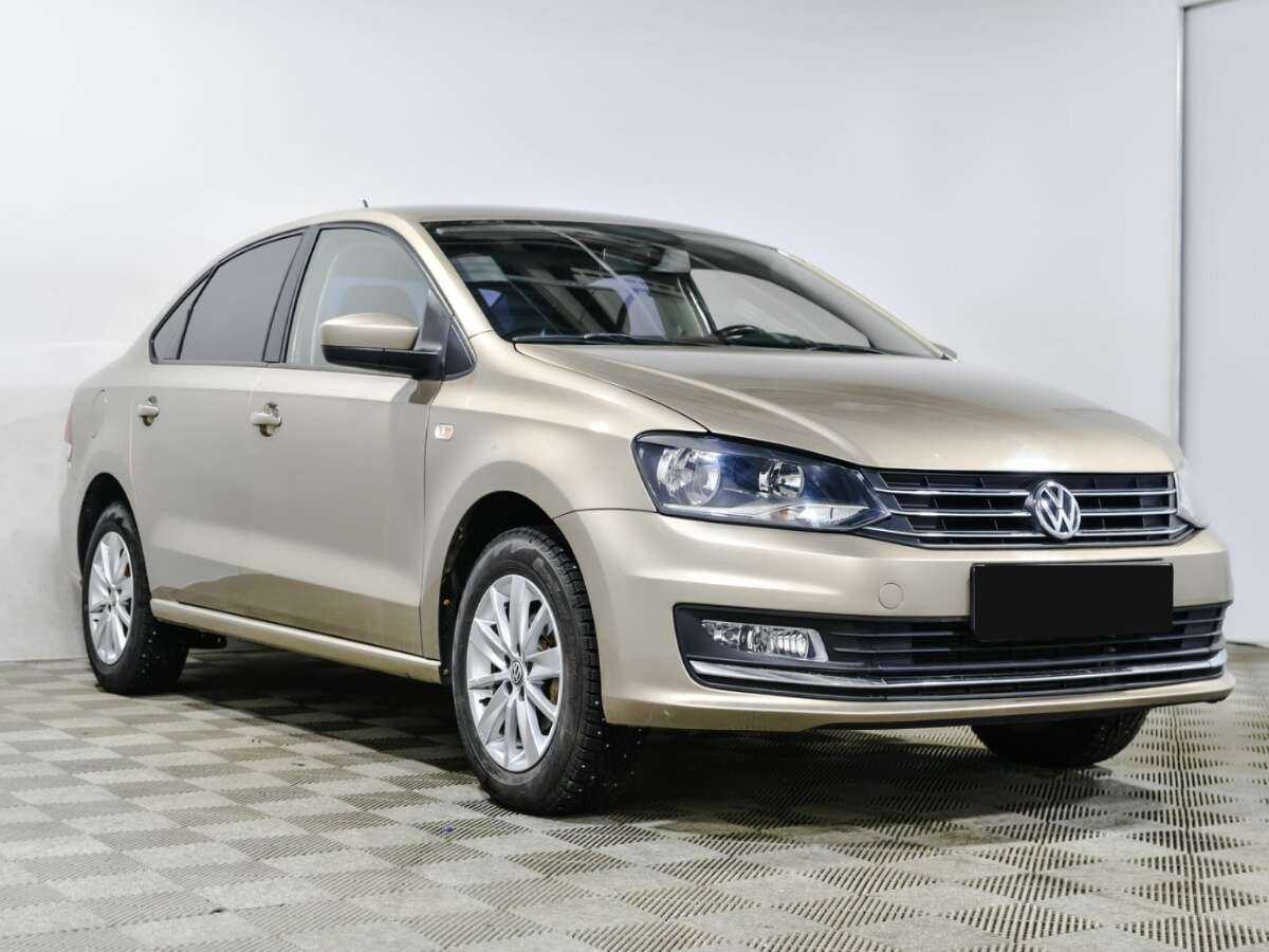Купить Volkswagen Polo с пробегом. Фото: #2