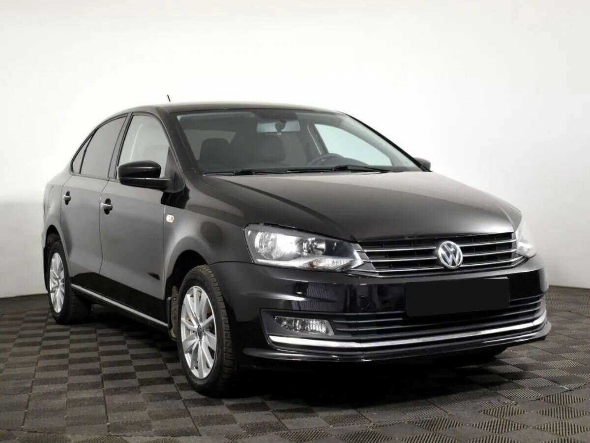 Купить Volkswagen Polo с пробегом. Фото: #2