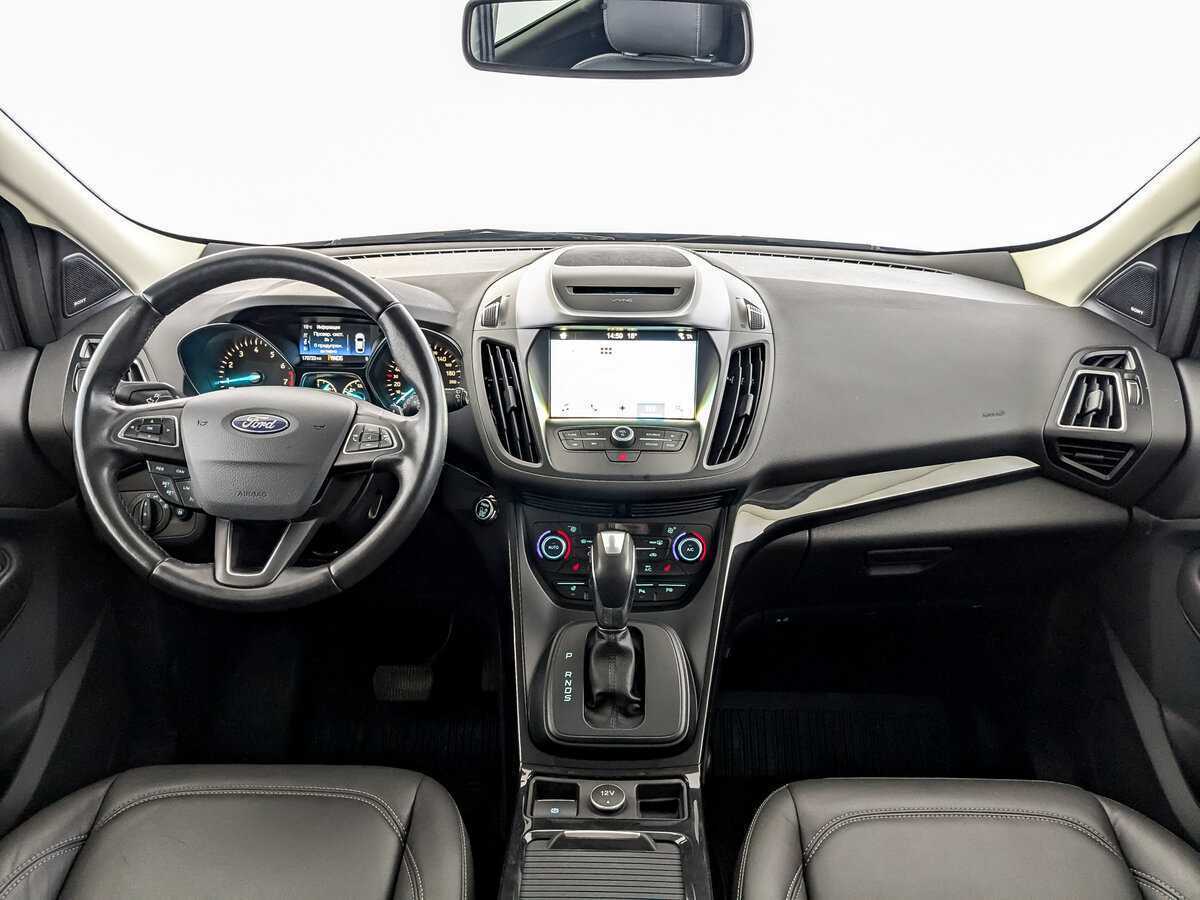 Купить Ford Kuga с пробегом. Фото: #11