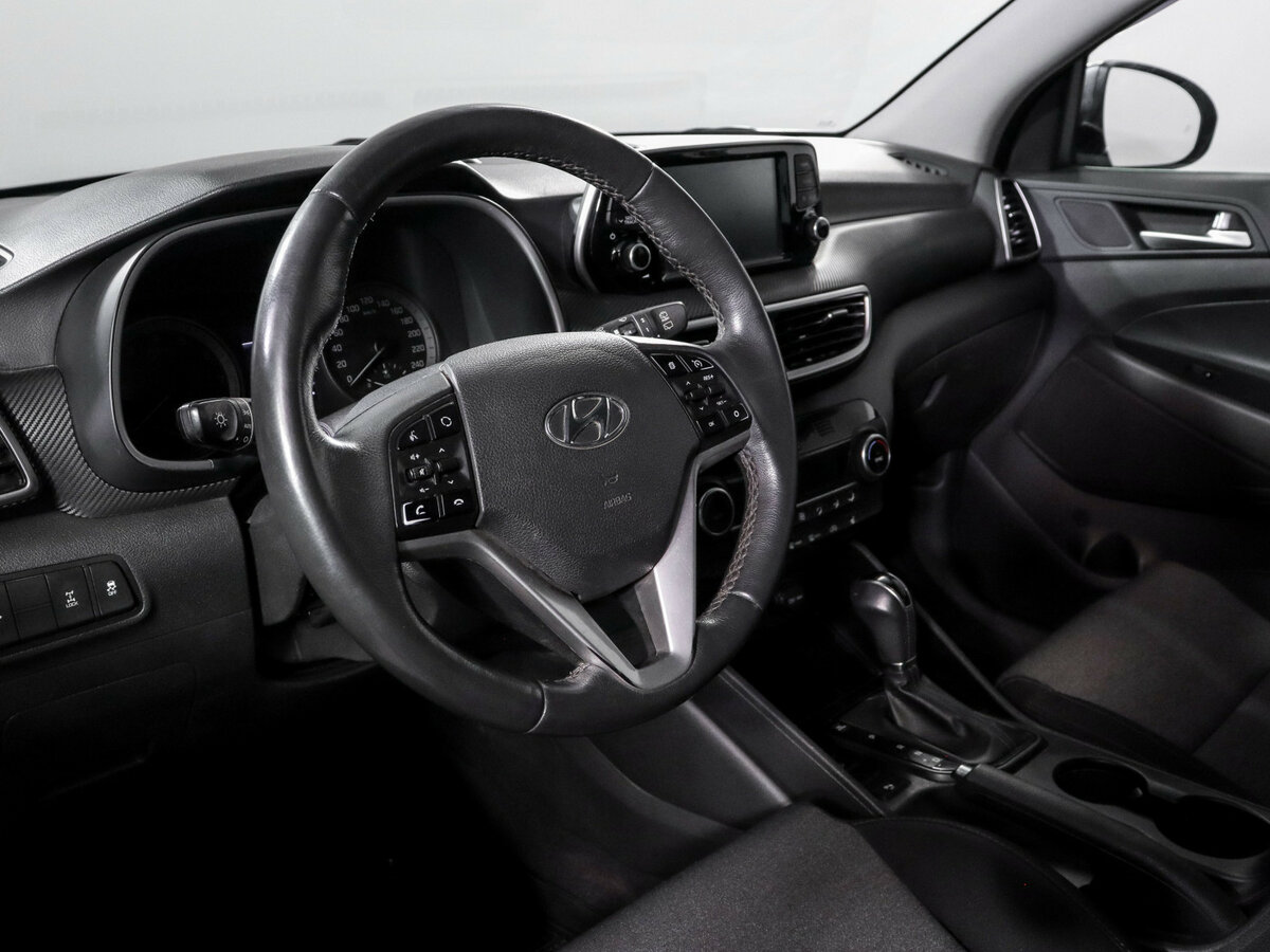 Купить Hyundai Tucson с пробегом. Фото: #12