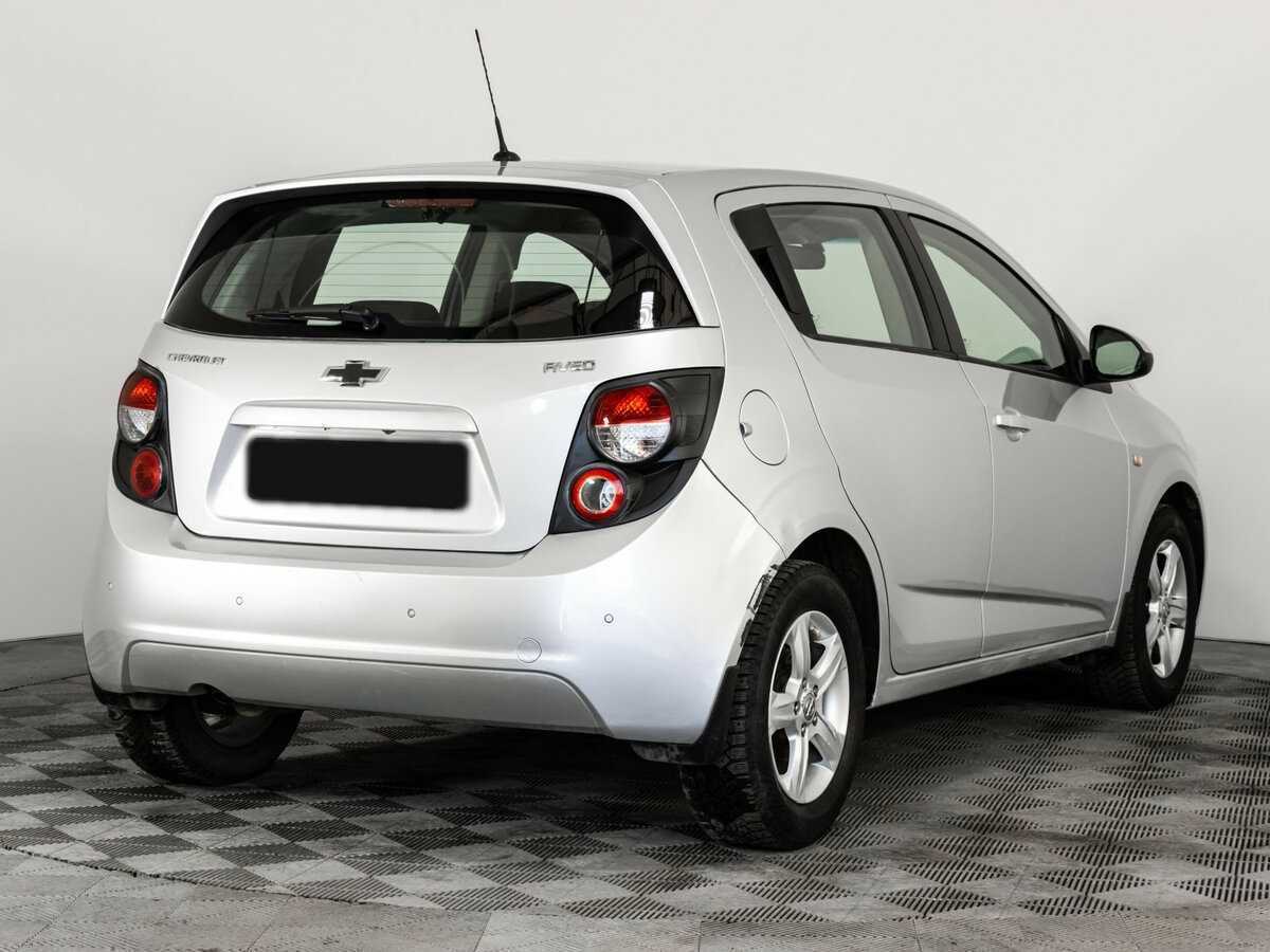 Купить Chevrolet Aveo с пробегом. Фото: #4