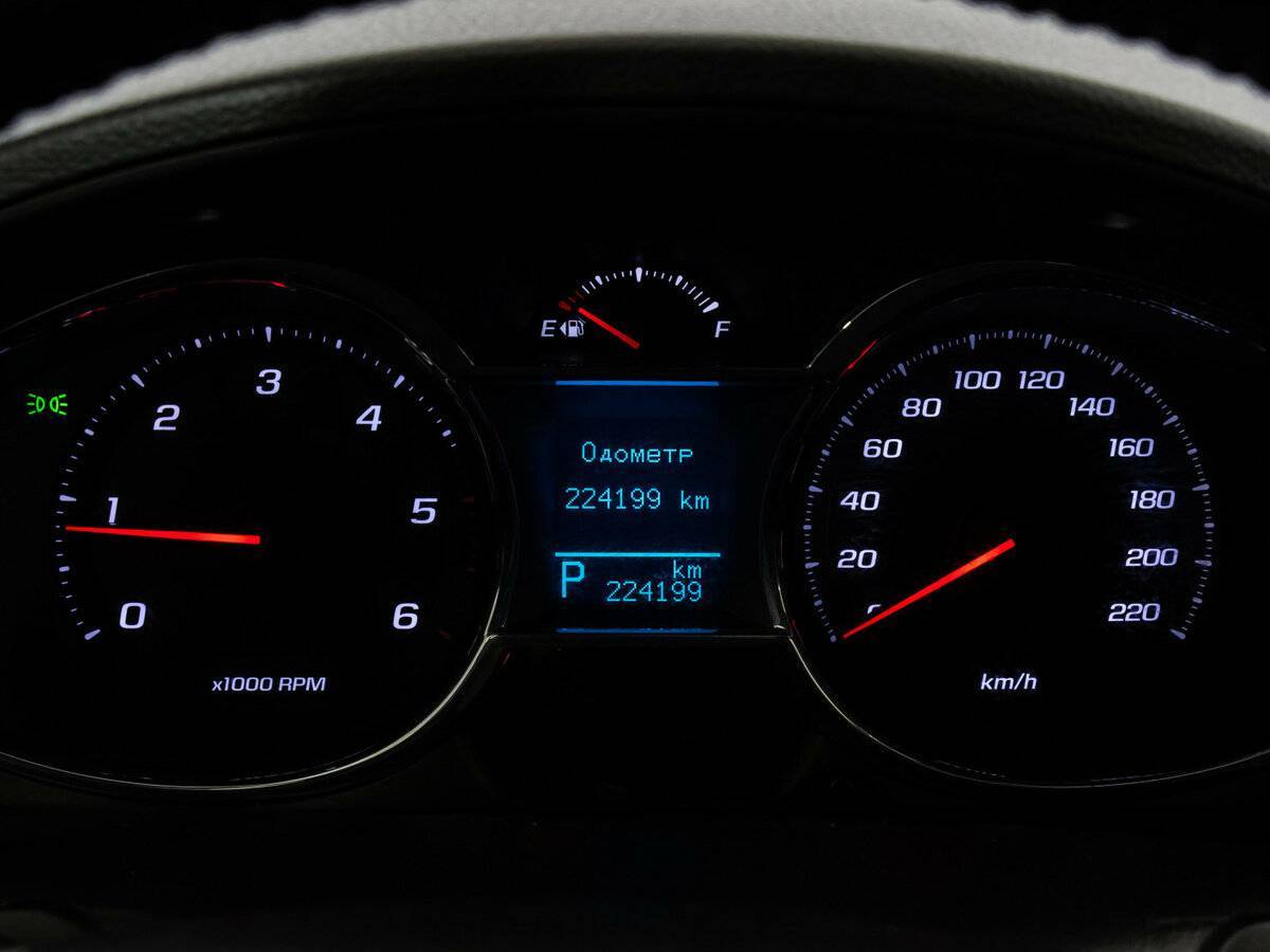 Купить Chevrolet Captiva с пробегом. Фото: #19