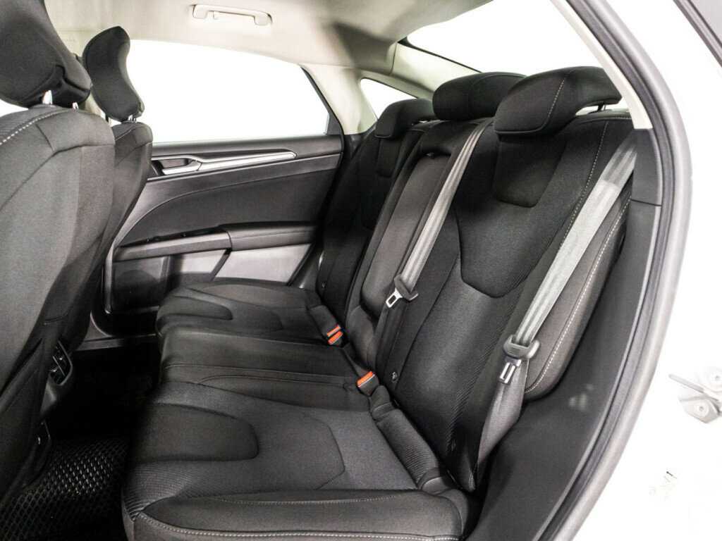 Купить Ford Mondeo с пробегом. Фото: #7