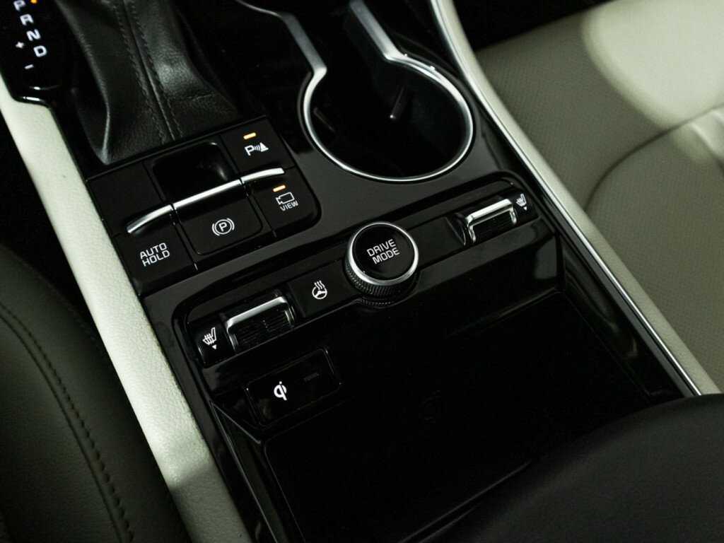 Купить Kia K5 с пробегом. Фото: #20