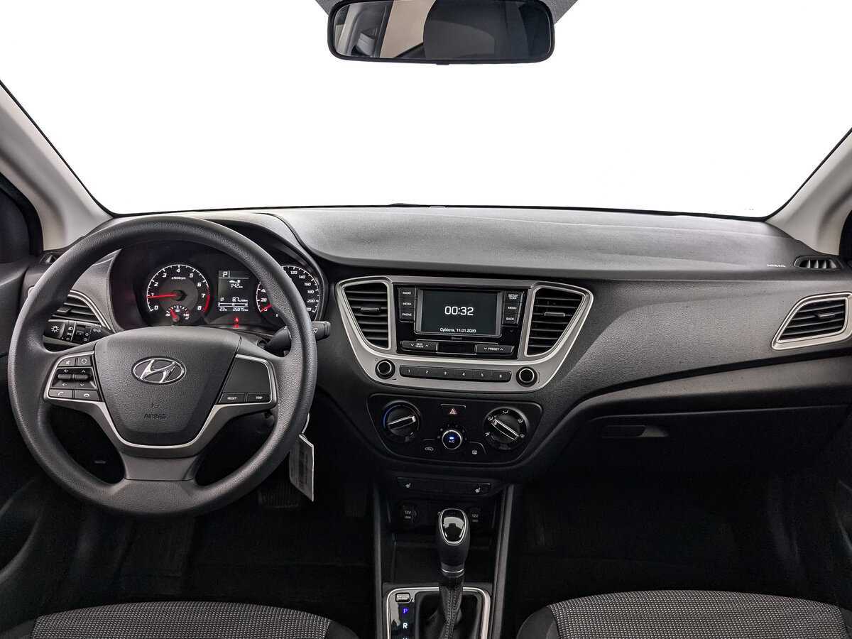 Купить Hyundai Solaris с пробегом. Фото: #9