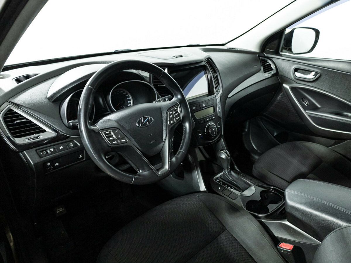 Купить Hyundai Santa Fe с пробегом. Фото: #8