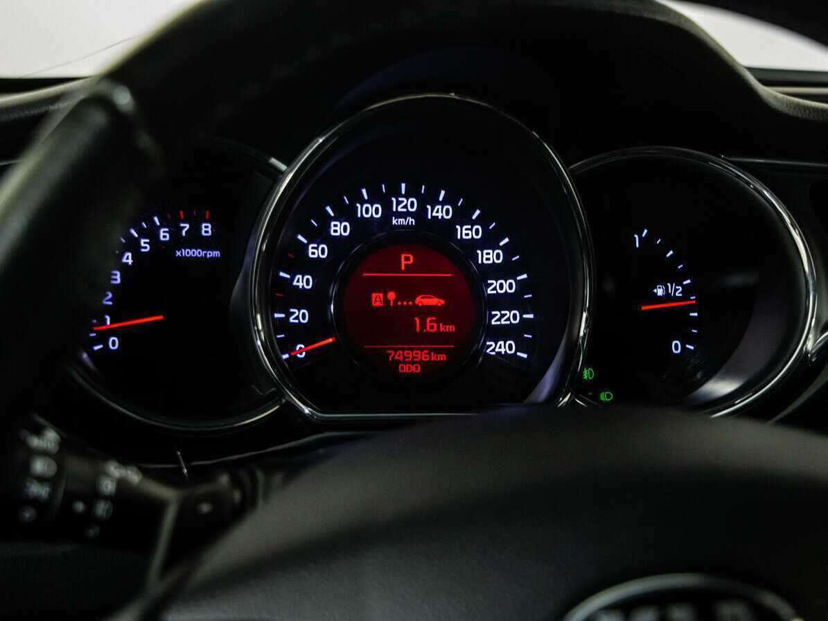 Купить Kia Ceed с пробегом. Фото: #11
