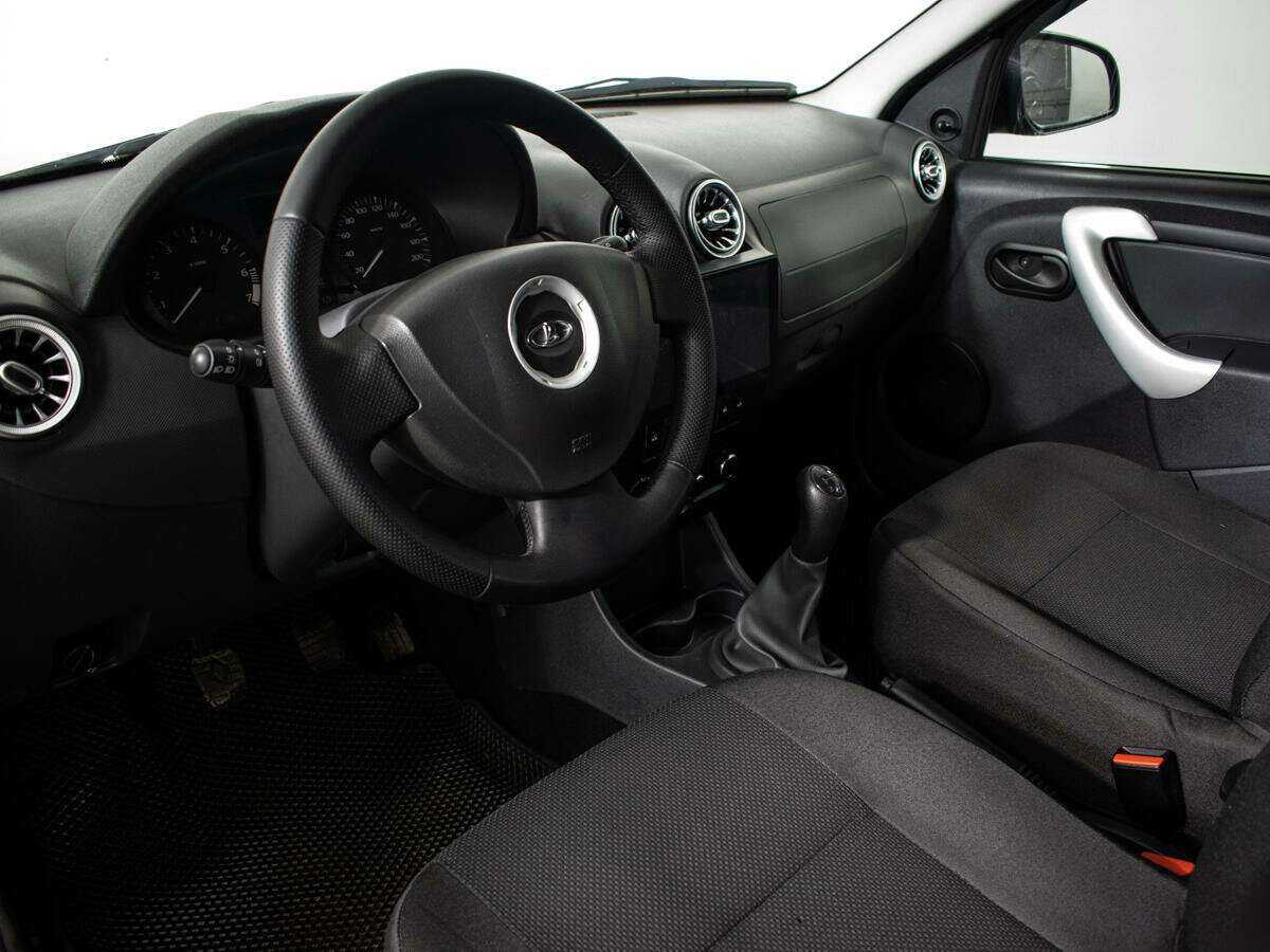 Купить Lada (ВАЗ) Largus с пробегом. Фото: #10