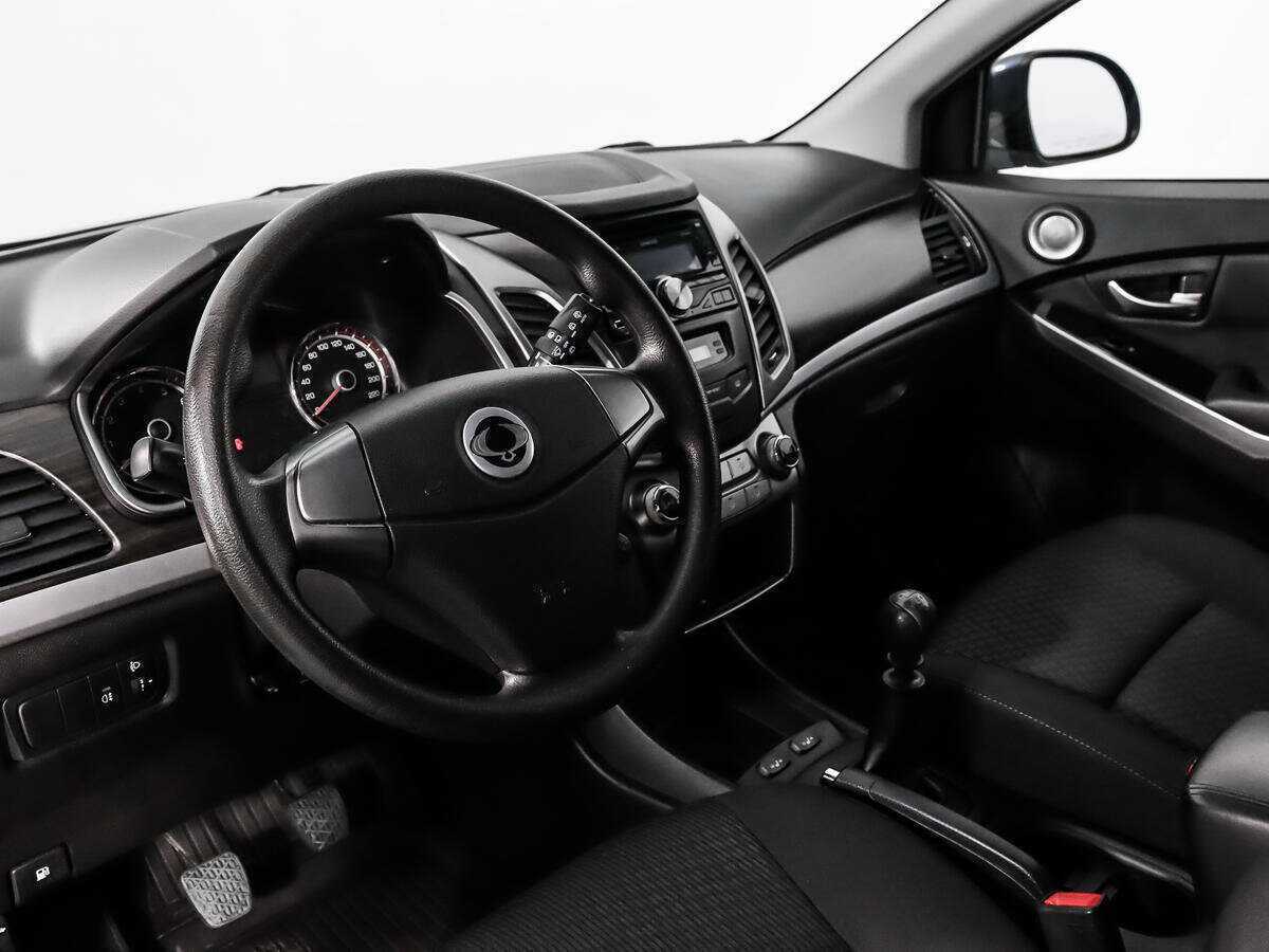 Купить SsangYong Actyon с пробегом. Фото: #8