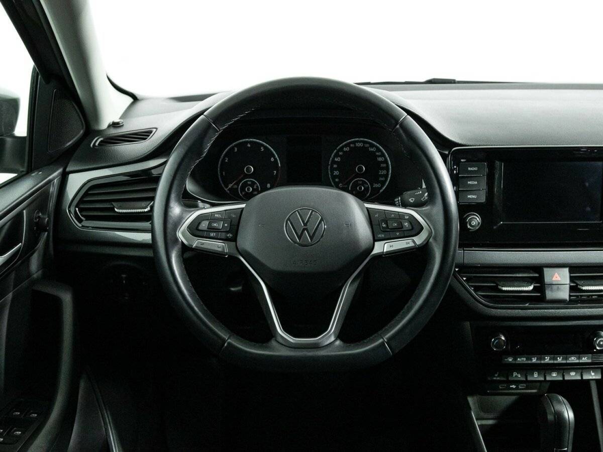 Купить Volkswagen Polo с пробегом. Фото: #17