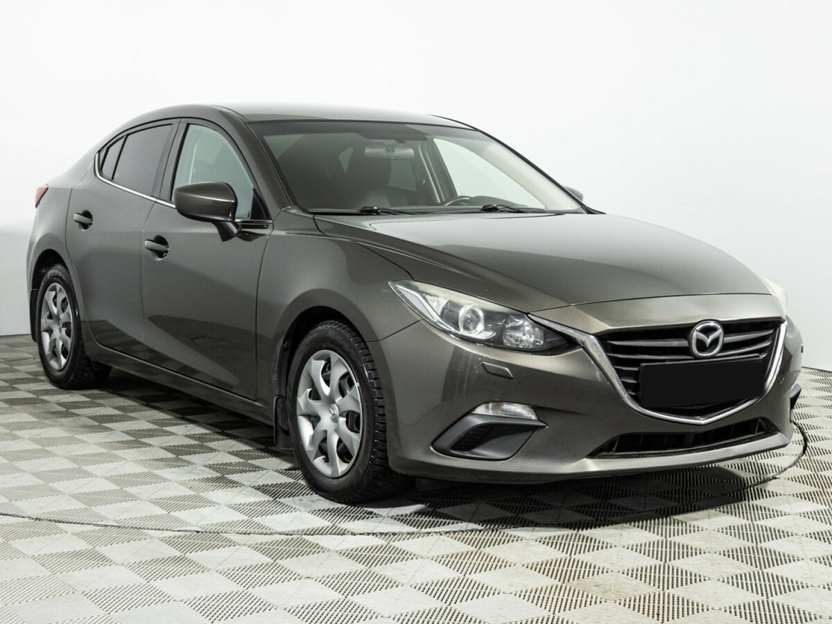 Купить Mazda 3 с пробегом. Фото: #2