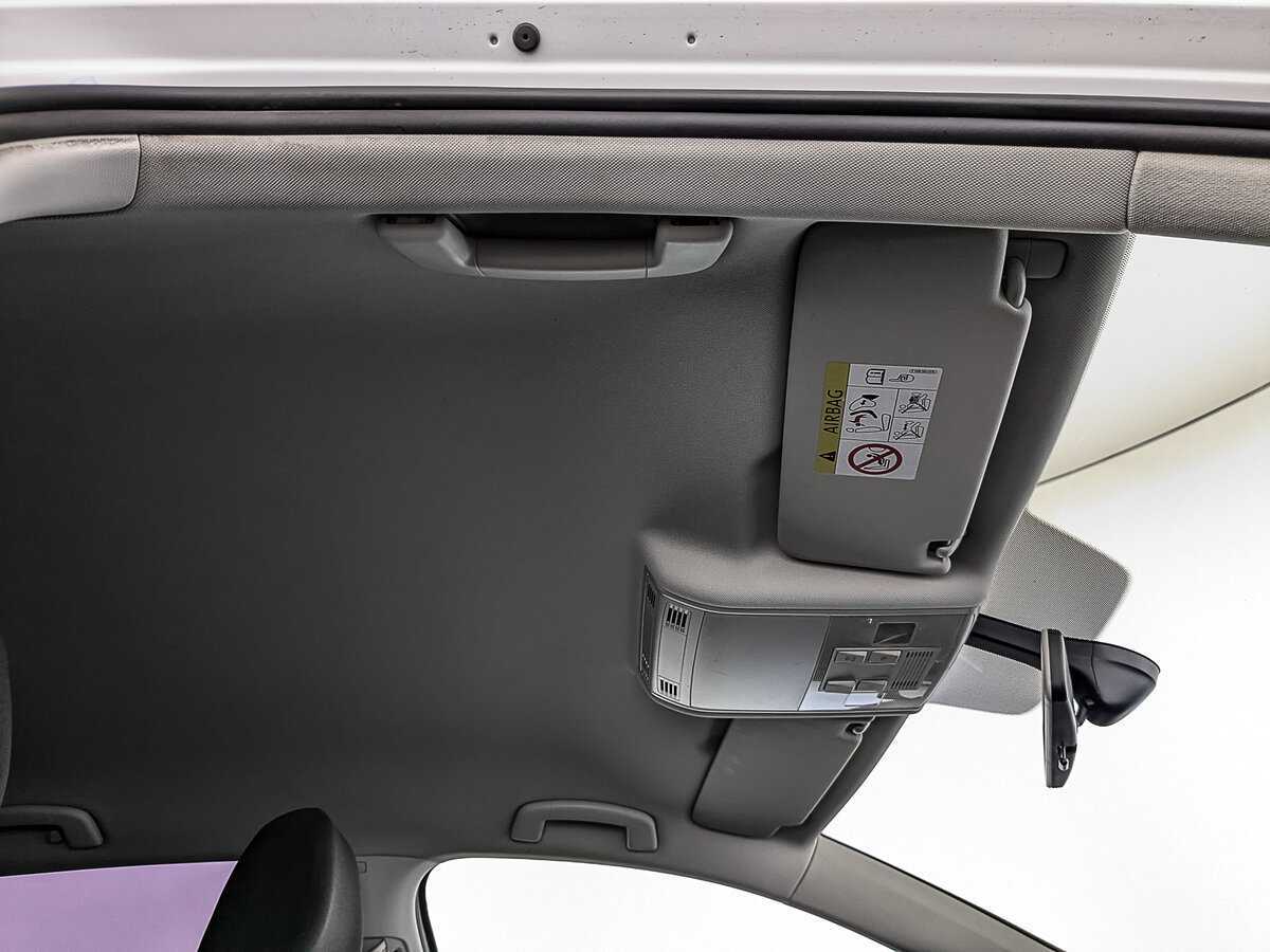 Купить Volkswagen Golf с пробегом. Фото: #22