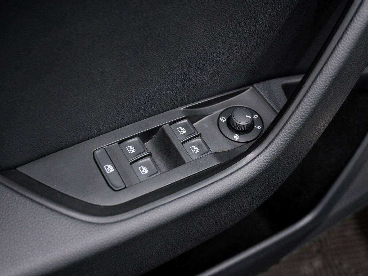 Купить Skoda Superb с пробегом. Фото: #15