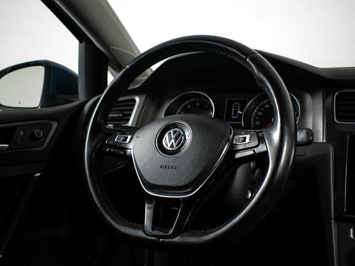 Купить Volkswagen Golf с пробегом. Фото: #13