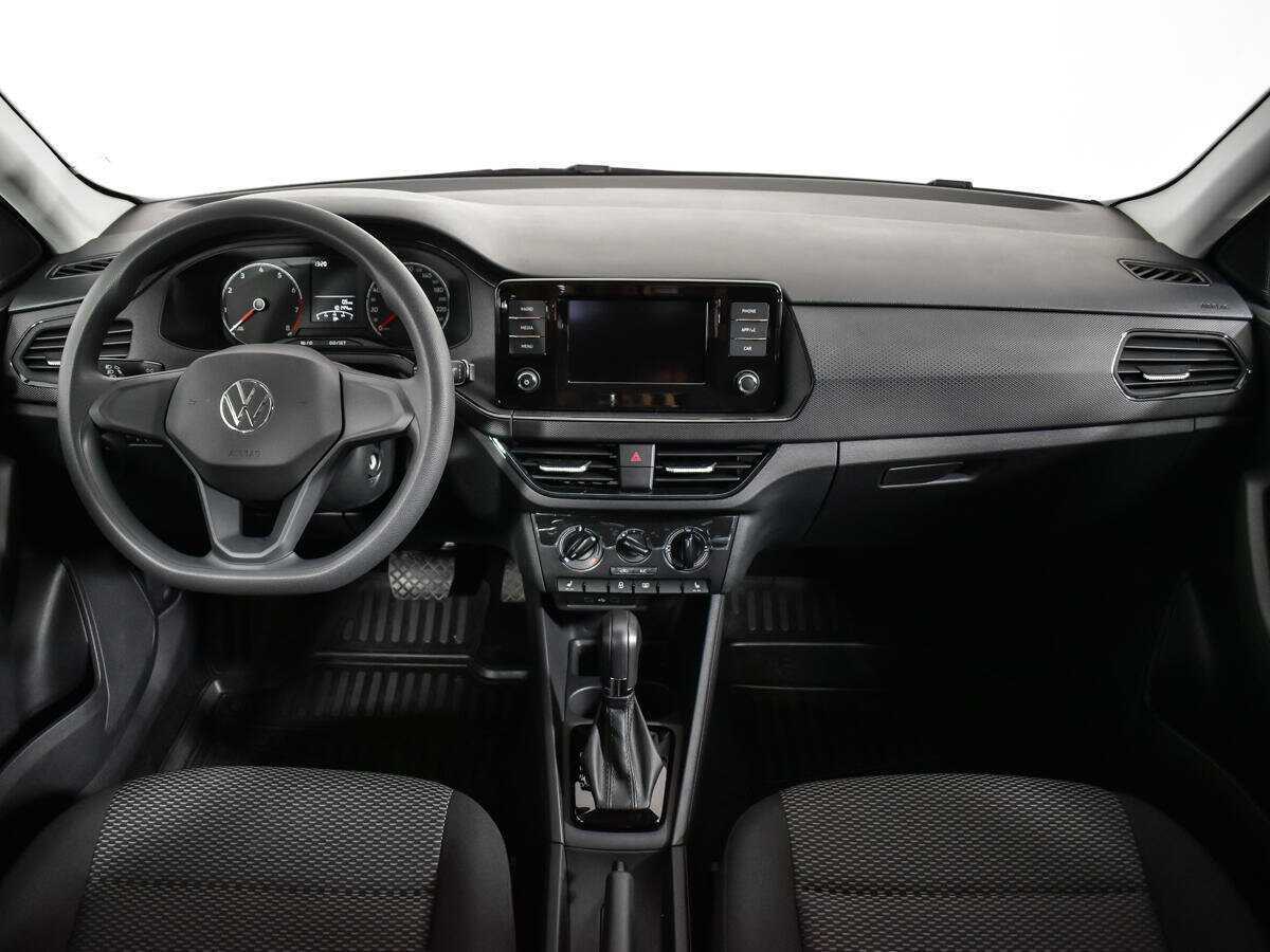 Купить Volkswagen Polo с пробегом. Фото: #11