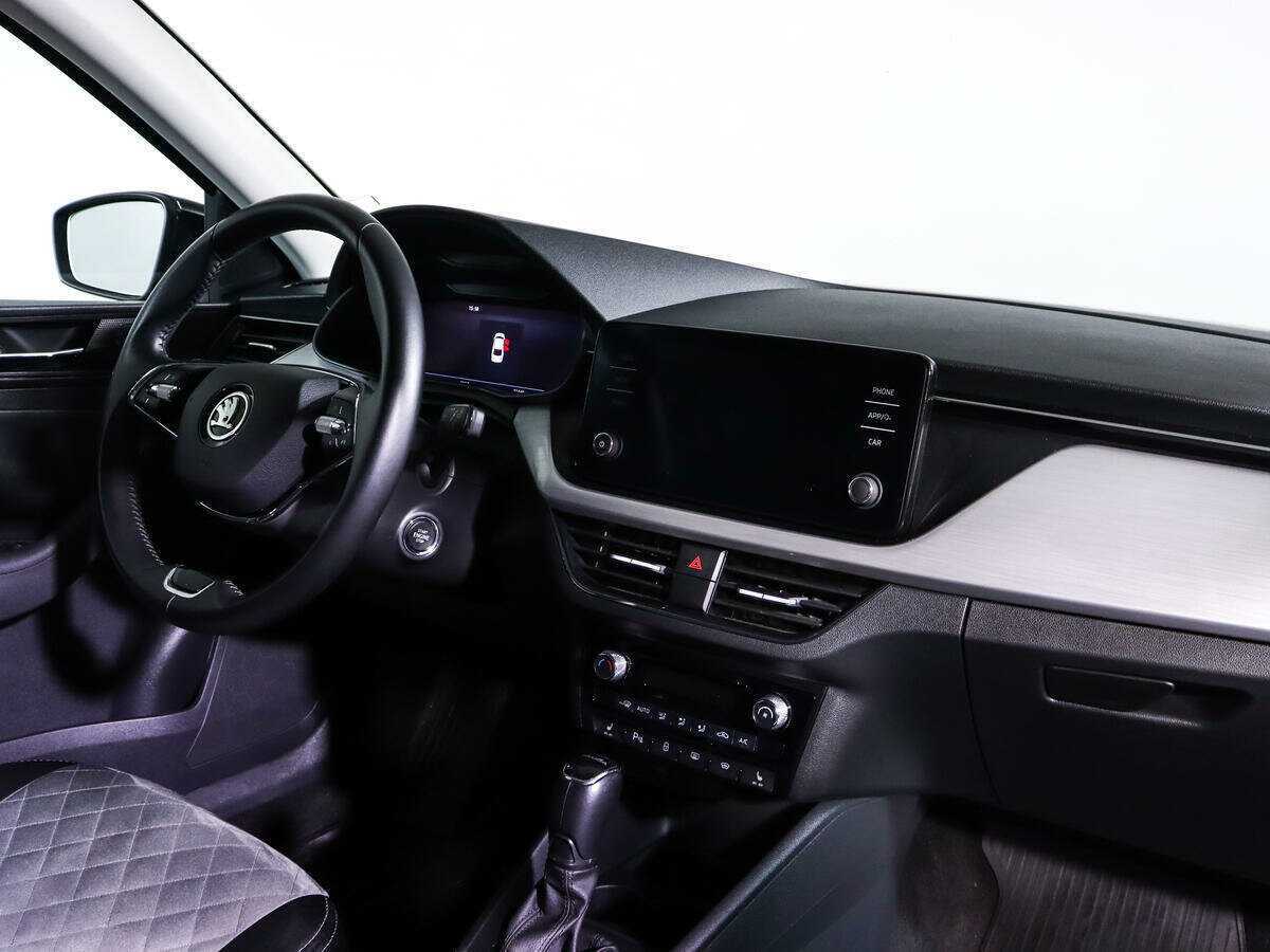 Купить Skoda Rapid с пробегом. Фото: #6