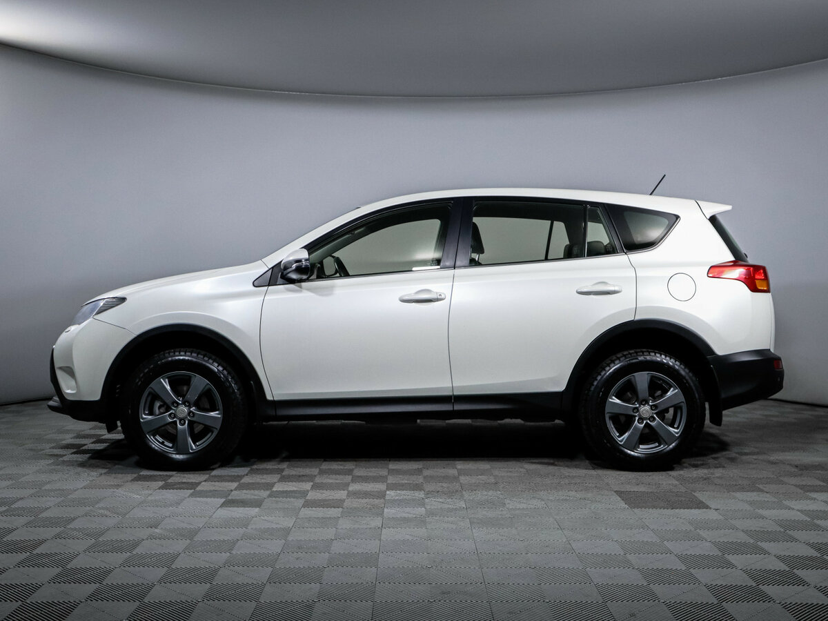 Купить Toyota RAV4 с пробегом. Фото: #7