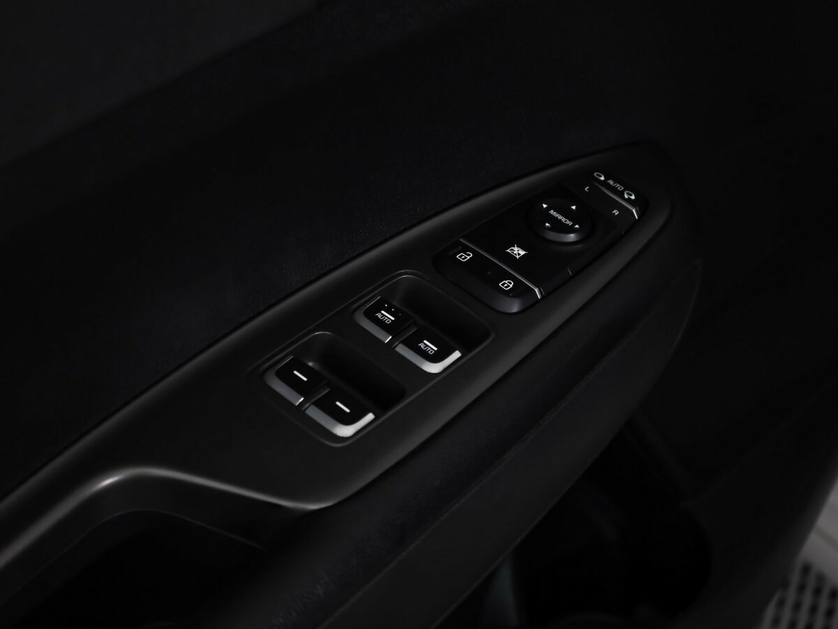 Купить Kia Optima с пробегом. Фото: #10