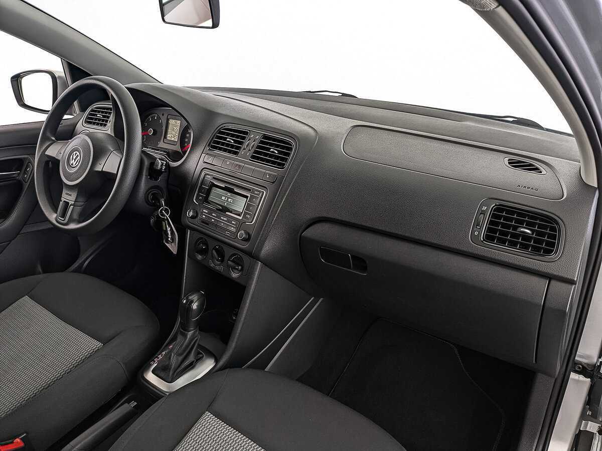 Купить Volkswagen Polo с пробегом. Фото: #12