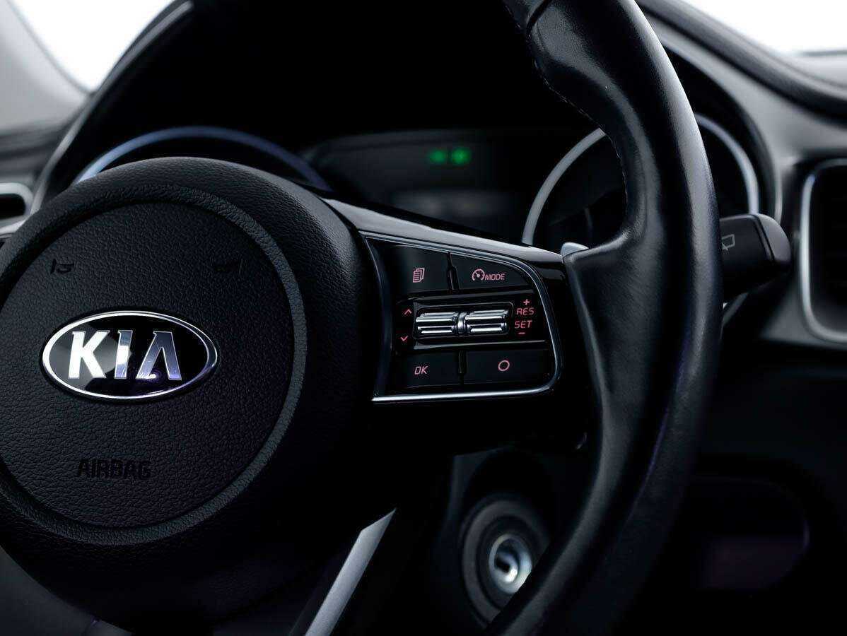 Купить Kia Ceed с пробегом. Фото: #16