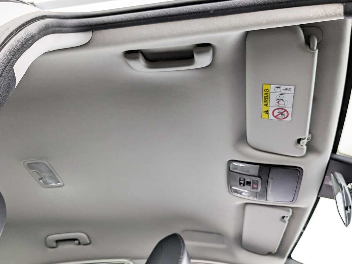 Купить Kia Ceed с пробегом. Фото: #17