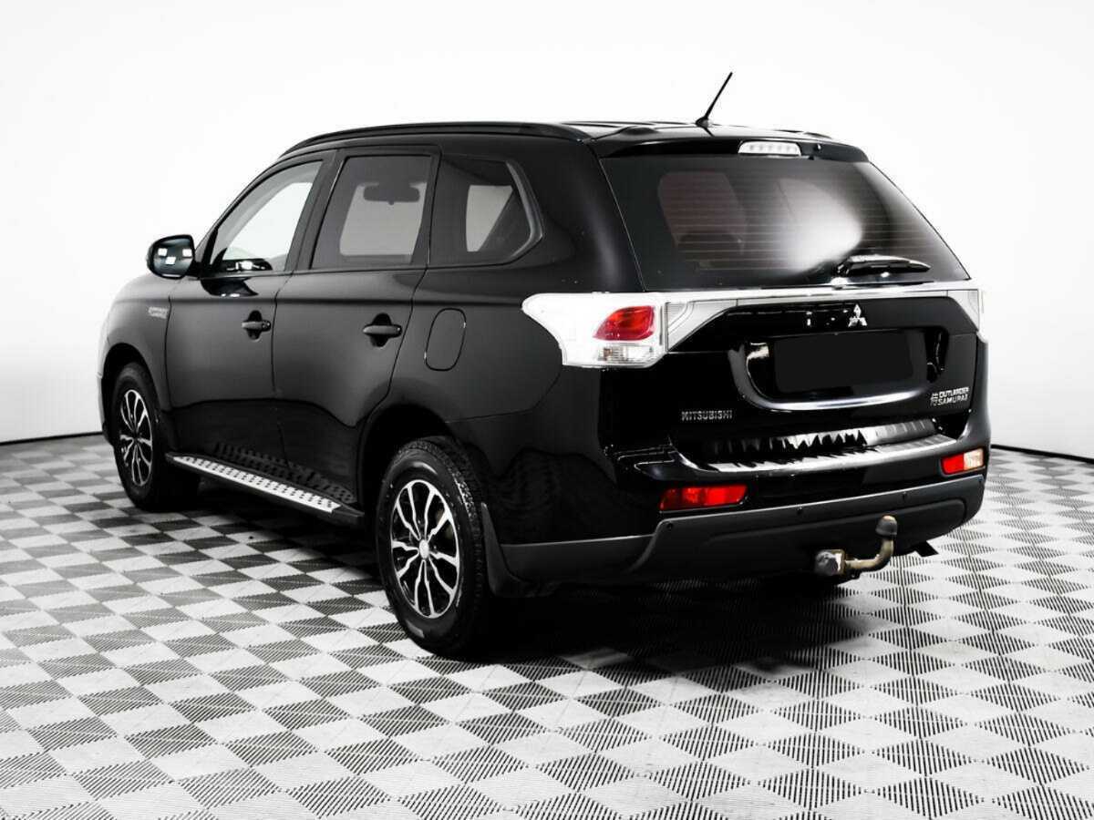Купить Mitsubishi Outlander с пробегом. Фото: #6