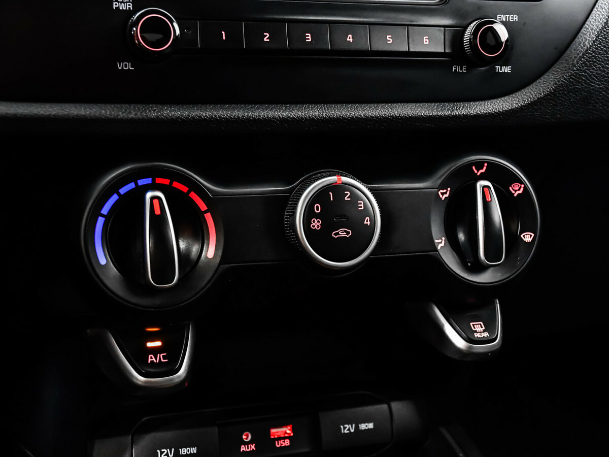 Купить Kia Rio с пробегом. Фото: #12