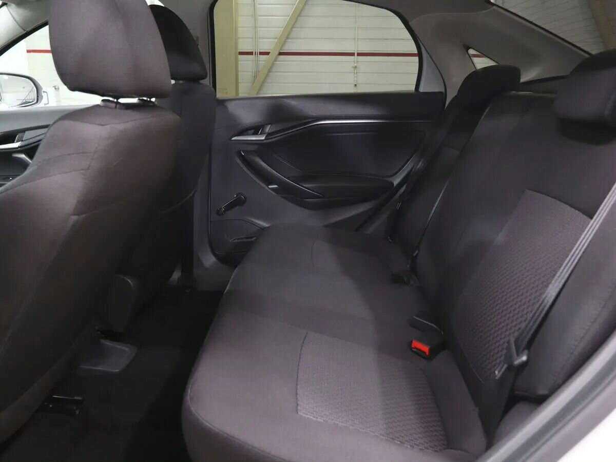 Купить Lada (ВАЗ) Vesta с пробегом. Фото: #16