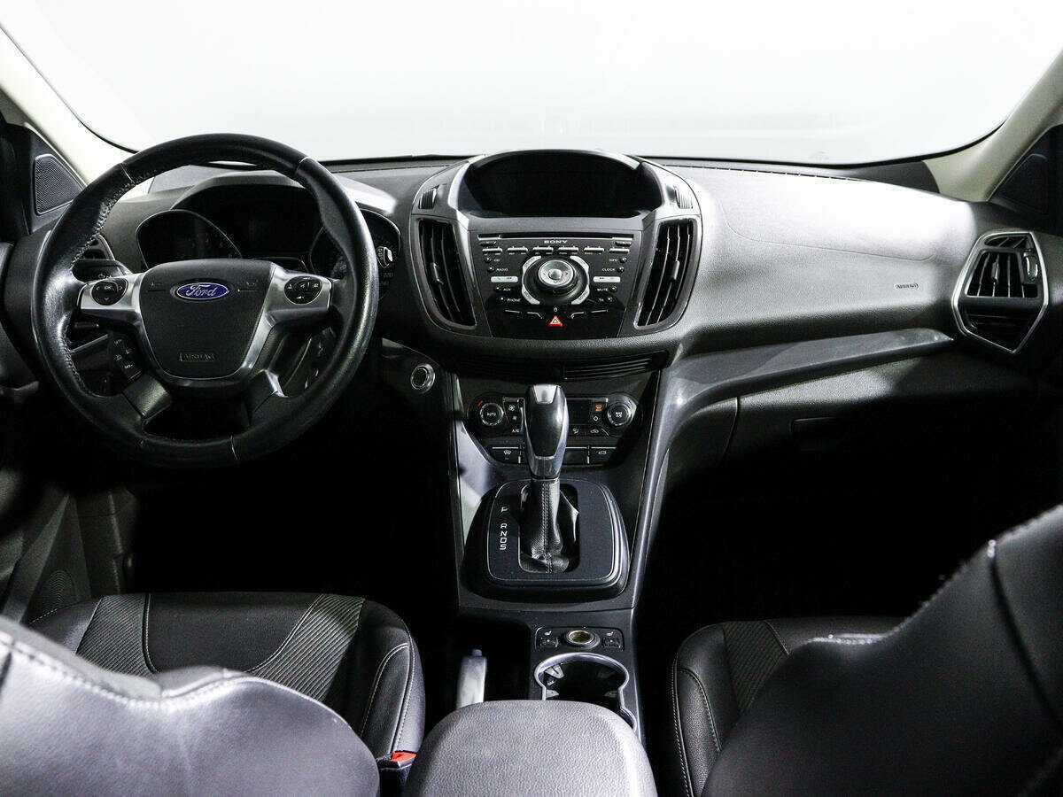 Купить Ford Kuga с пробегом. Фото: #11