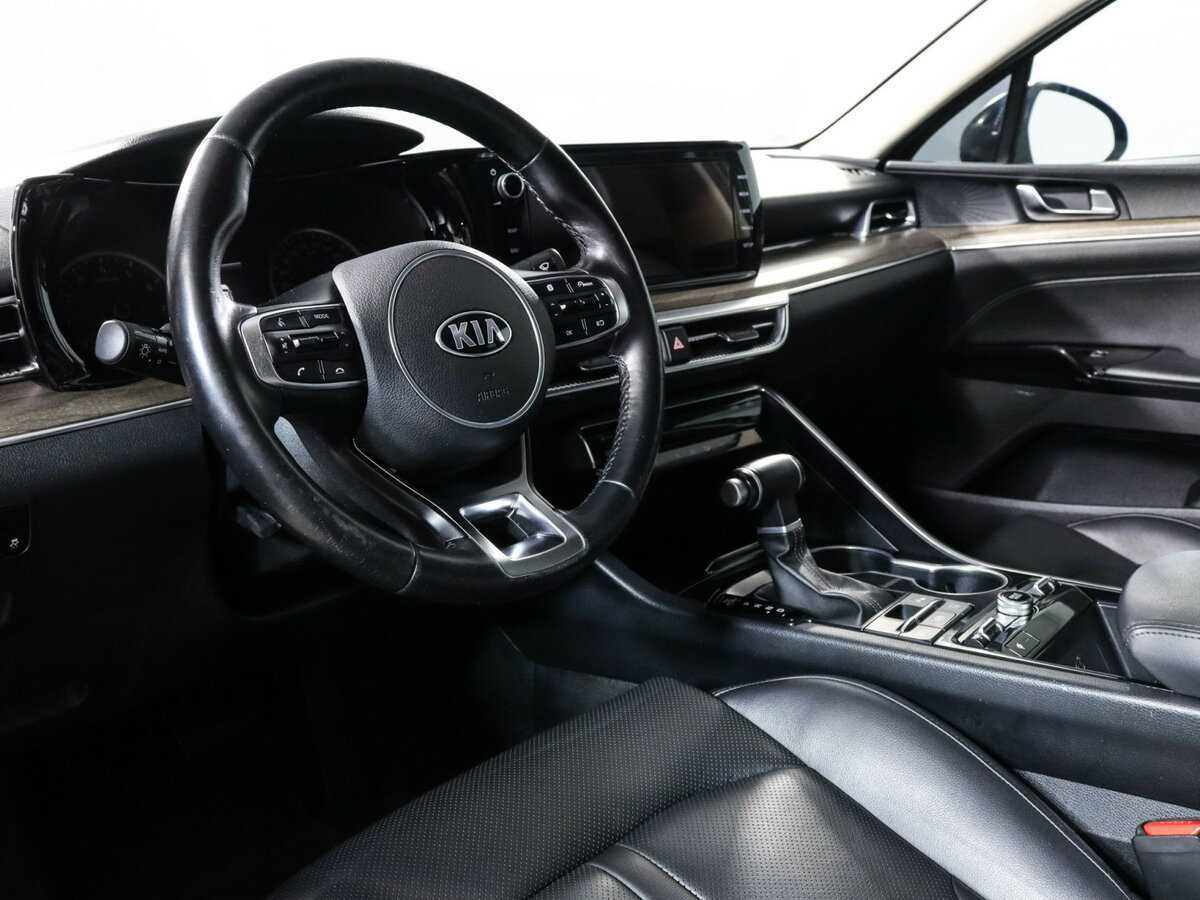 Купить Kia K5 с пробегом. Фото: #10